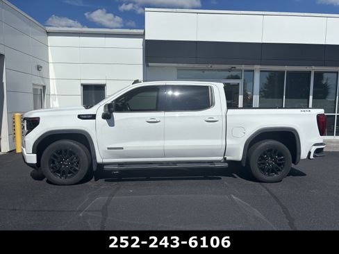 Used 2022 GMC Sierra 1500 Elevation w/ Elevation Premium Package AWD/4WD image 4
