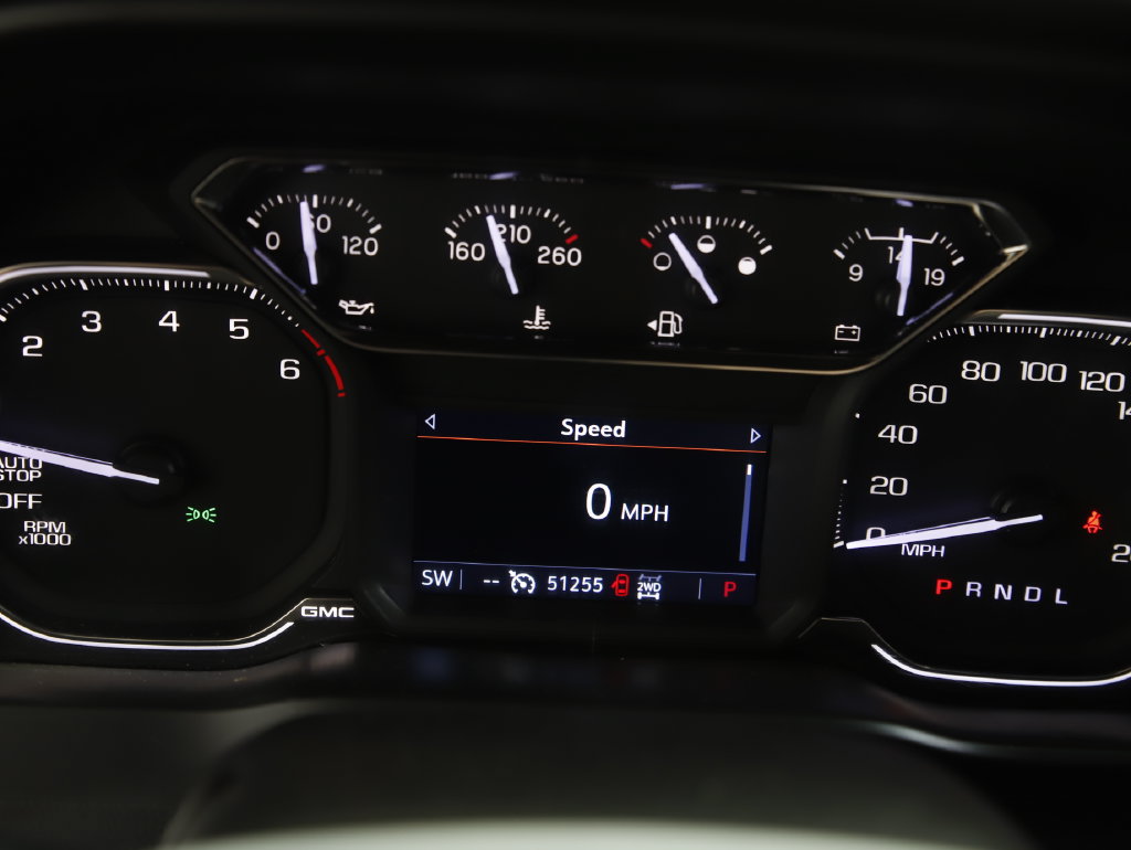 Used 2019 GMC Sierra 1500 Elevation w/ X31 Off-Road Package AWD/4WD image 15
