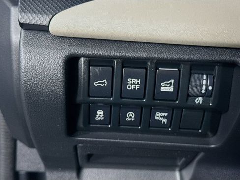 Used 2023 Subaru Forester Limited w/ Popular Package #3 AWD/4WD image 21