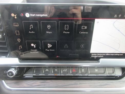 New 2026 GMC Sierra 1500 SLT w/ SLT Convenience Package image 20