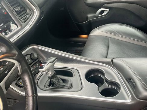 Used 2018 Dodge Challenger GT w/ Driver Convenience Group image 21