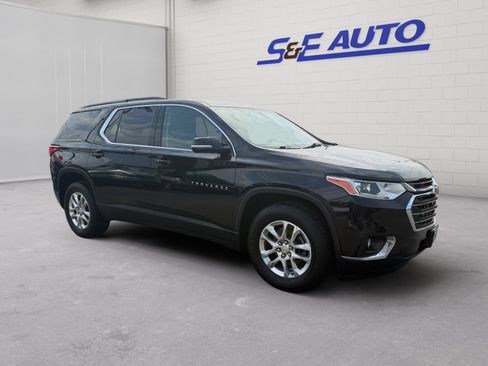 Used 2019 Chevrolet Traverse LT AWD/4WD image 6