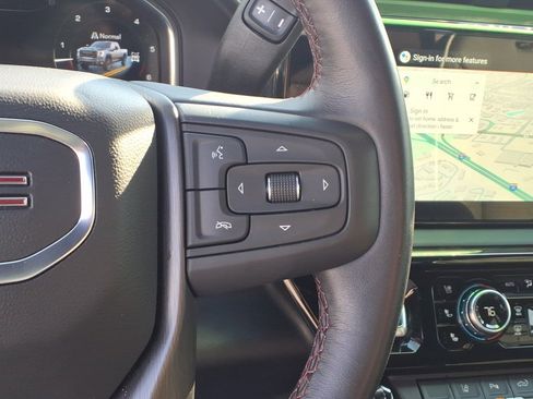 Certified 2025 GMC Sierra 2500 AT4X image 18