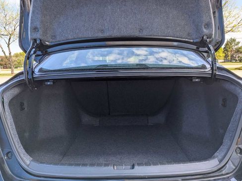 Used 2018 Honda Accord Touring image 28