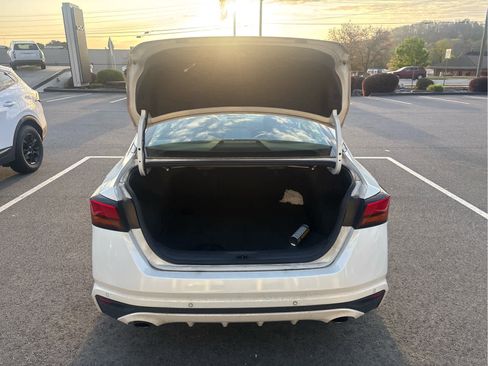 Used 2019 Nissan Altima 2.5 SV image 15