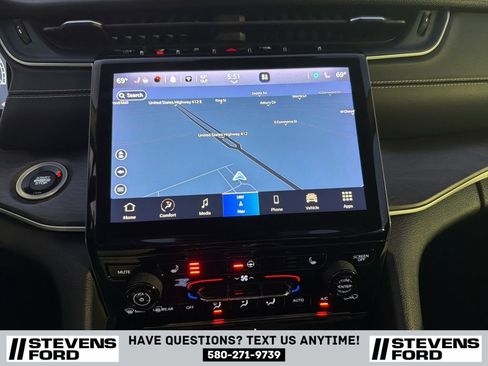 Used 2022 Jeep Grand Cherokee L Limited image 28