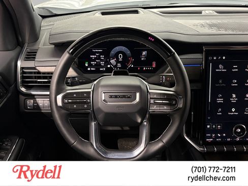 Used 2026 GMC Acadia Denali w/ Super Cruise Package AWD/4WD image 13