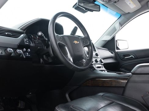 Used 2017 Chevrolet Tahoe LT w/ LT Midnight Edition AWD/4WD image 30