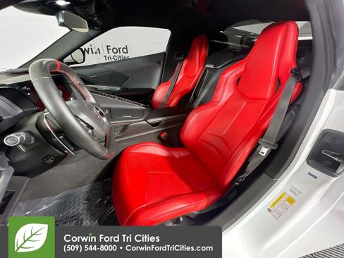 Used 2023 Chevrolet Corvette Stingray Coupe w/ Z51 Performance Package image 22