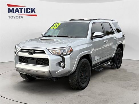 Used 2023 Toyota 4Runner TRD Off-Road Premium image 3