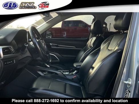 Used 2020 Kia Telluride LX image 9
