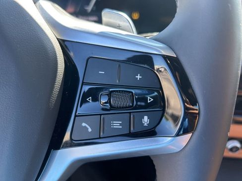 Used 2025 BMW 330i xDrive Sedan image 48