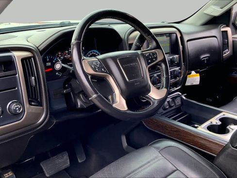 Used 2018 GMC Sierra 1500 Denali RWD image 16