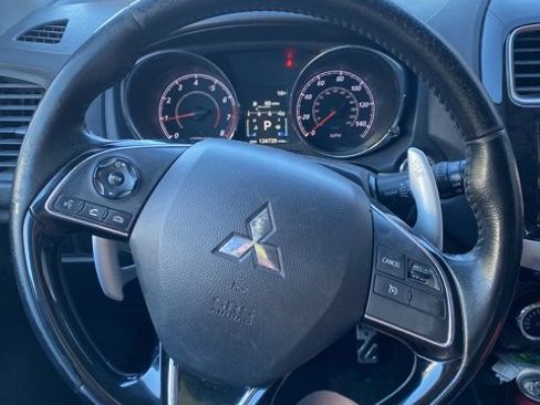 Used 2016 Mitsubishi Outlander Sport SEL image 19