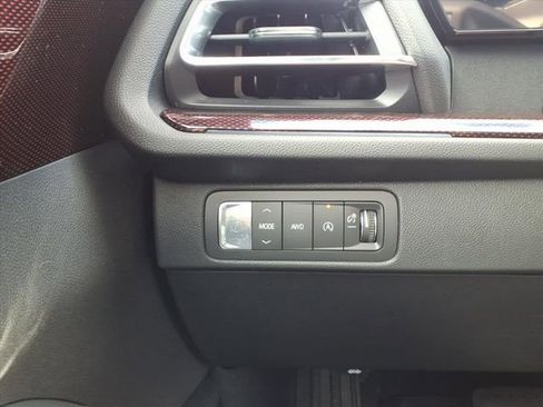 New 2026 Chevrolet Traverse Z71 w/ Enhanced Driving Package image 11