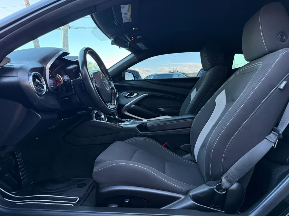 Used 2021 Chevrolet Camaro LT w/ RS Package RWD image 36