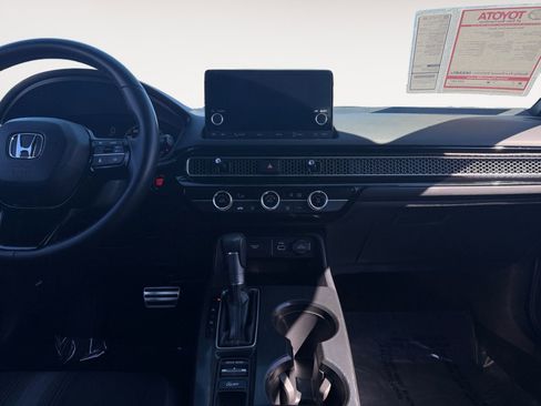 Used 2024 Honda Civic Sport image 11