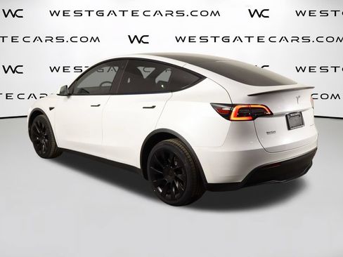 Used 2023 Tesla Model Y Long Range AWD/4WD image 50