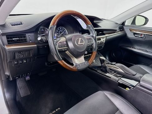 Used 2017 Lexus ES 350 Base image 9