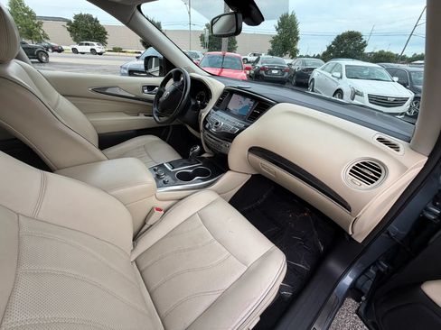 Used 2017 INFINITI QX60 Luxe w/ Premium Plus Package AWD/4WD image 32