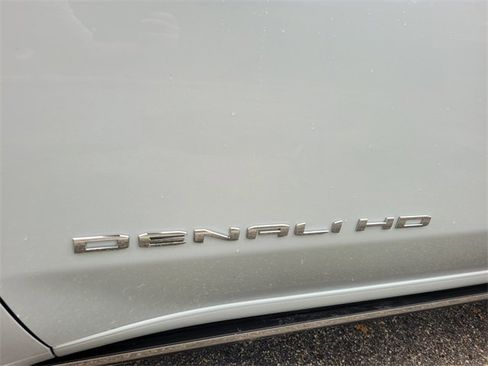 New 2026 GMC Sierra 2500 Denali Ultimate image 4
