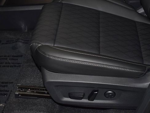 New 2026 Nissan Murano Platinum w/ Cargo Package image 16