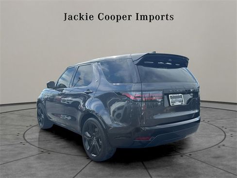Used 2023 Land Rover Discovery HSE R-Dynamic image 3