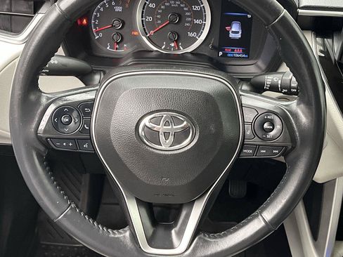 Used 2022 Toyota Corolla Cross LE AWD/4WD image 12
