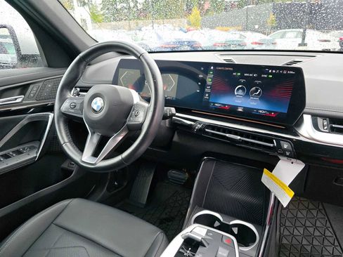 Used 2023 BMW X1 xDrive28i image 12