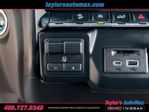 Used 2019 Chevrolet Silverado 1500 LT w/ Convenience Package AWD/4WD image 20