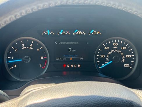 Certified 2018 Ford F150 XLT w/ Equipment Group 302A Luxury AWD/4WD image 34