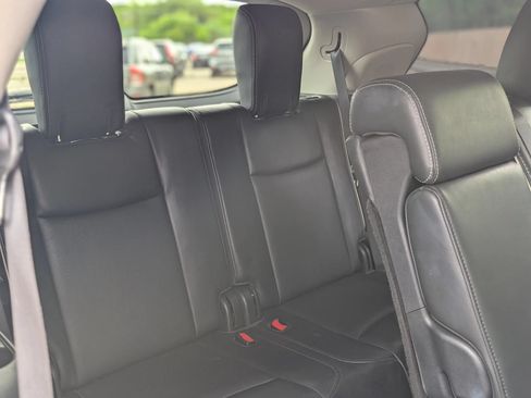 Used 2020 INFINITI QX60 Luxe w/ Essential Package FWD image 23