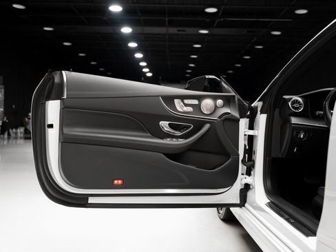 Used 2023 Mercedes-Benz E 450 Coupe image 53