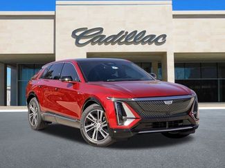 New 2026 Cadillac Lyriq Luxury video 2