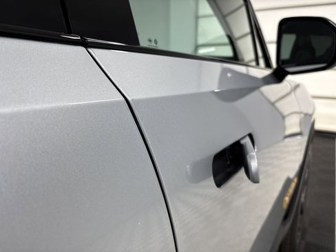Used 2023 Rivian R1T Adventure AWD/4WD image 33