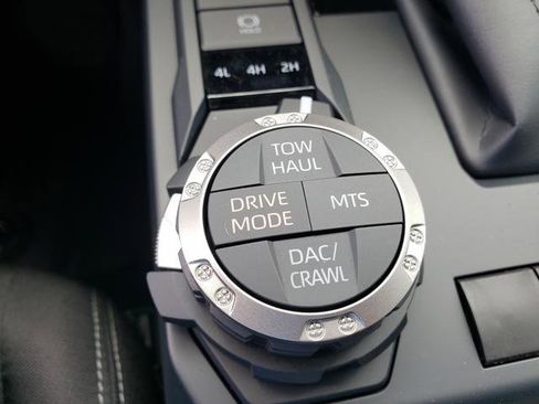 New 2025 Toyota Tacoma TRD Off-Road image 20