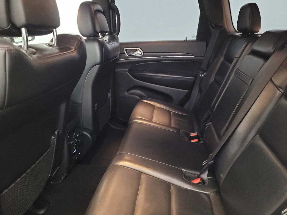 Used 2021 Jeep Grand Cherokee Limited AWD/4WD image 18