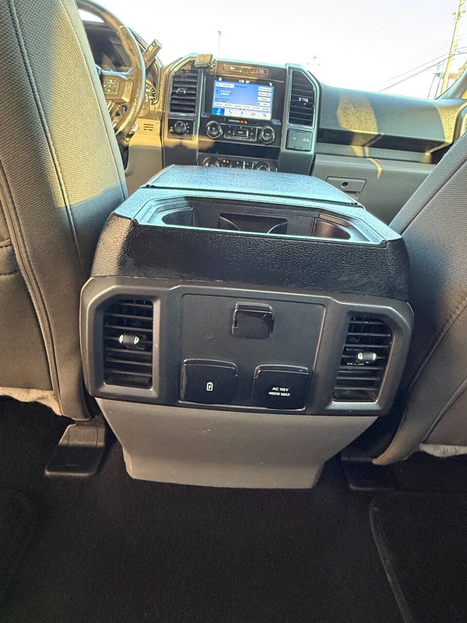 Used 2019 Ford F150 XLT w/ Equipment Group 302A Luxury AWD/4WD image 16