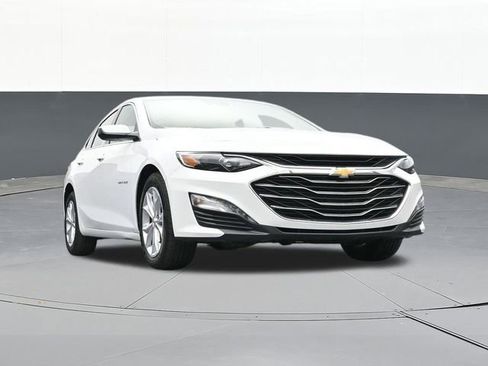 Used 2025 Chevrolet Malibu LT image 53