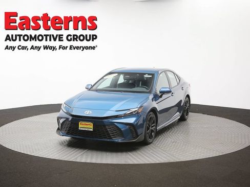 Used 2025 Toyota Camry SE FWD image 55