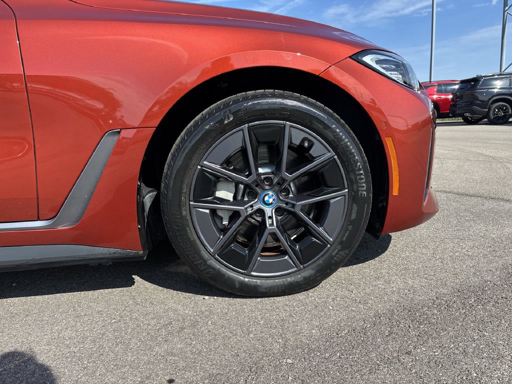 Used 2024 BMW i4 eDrive35 w/ Premium Package RWD image 14