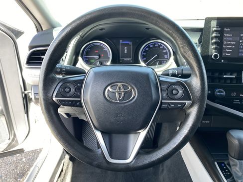 Used 2022 Toyota Camry LE FWD image 26