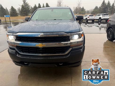 Used 2017 Chevrolet Silverado 1500 W/T w/ WT Convenience Package image 2