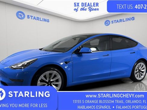 Used 2021 Tesla Model 3 Standard Range Plus image 1