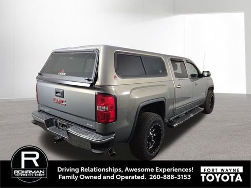 Used 2017 GMC Sierra 1500 SLE w/ SLE Value Package image 7