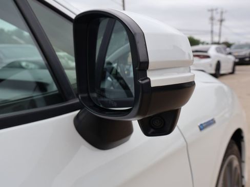 Used 2018 Honda Clarity Plug-In Hybrid image 11