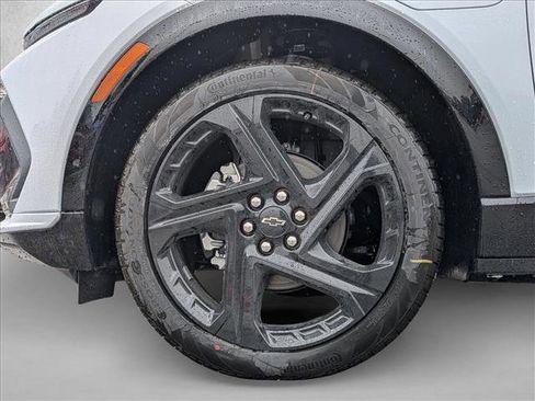 New 2026 Chevrolet Equinox EV RS image 18