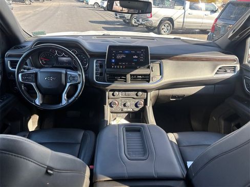 Used 2021 Chevrolet Suburban Z71 image 25