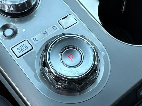 New 2026 Genesis GV70 2.5T Advanced AWD/4WD image 34