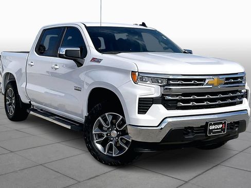 Certified 2025 Chevrolet Silverado 1500 LT w/ Texas Edition Plus image 2